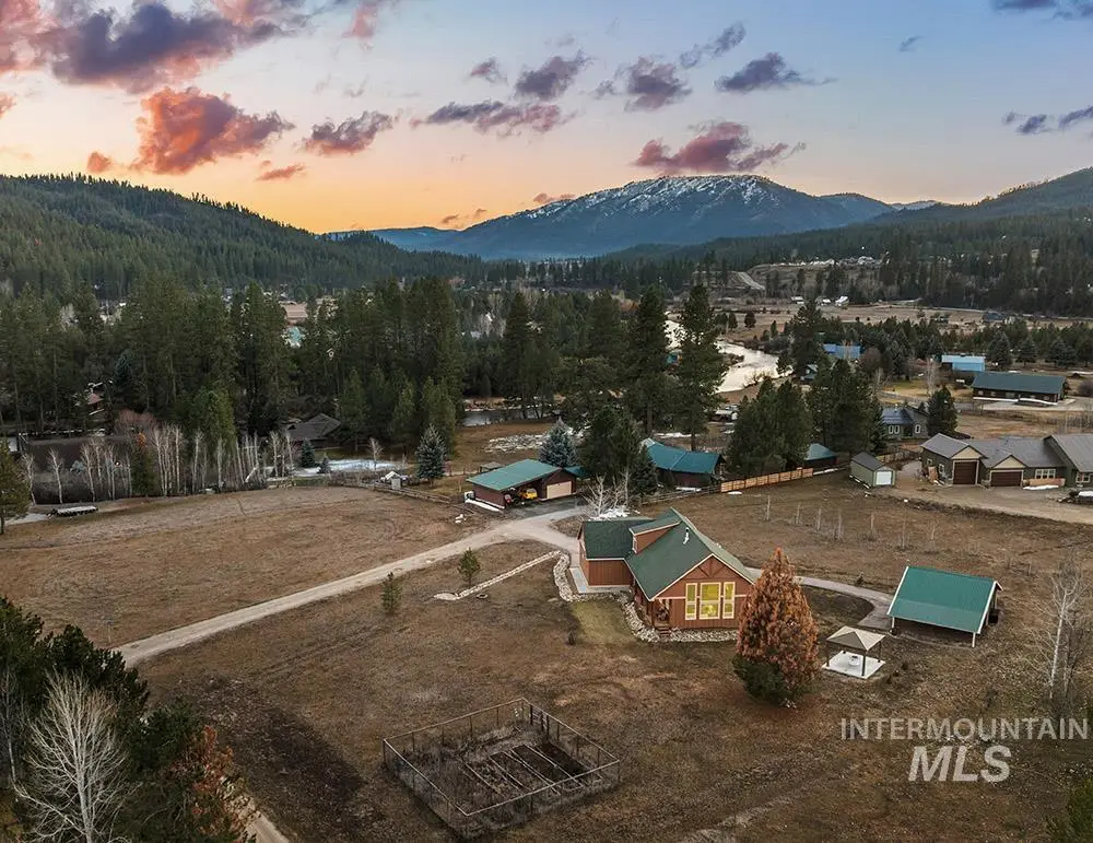 3 Boone Rd, Garden Valley, ID 83622 - #1