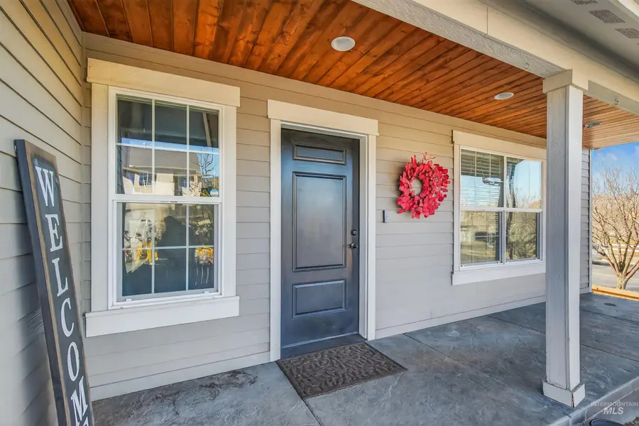 2409 White Ave, Moscow, ID 83843 - #2