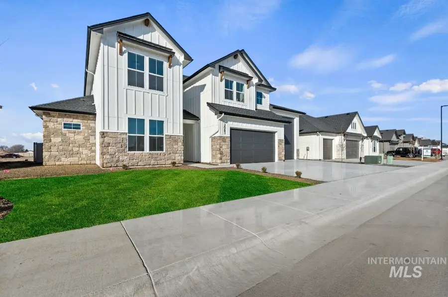 2083 N Rockdale Ave, Kuna, ID 83634 - #2