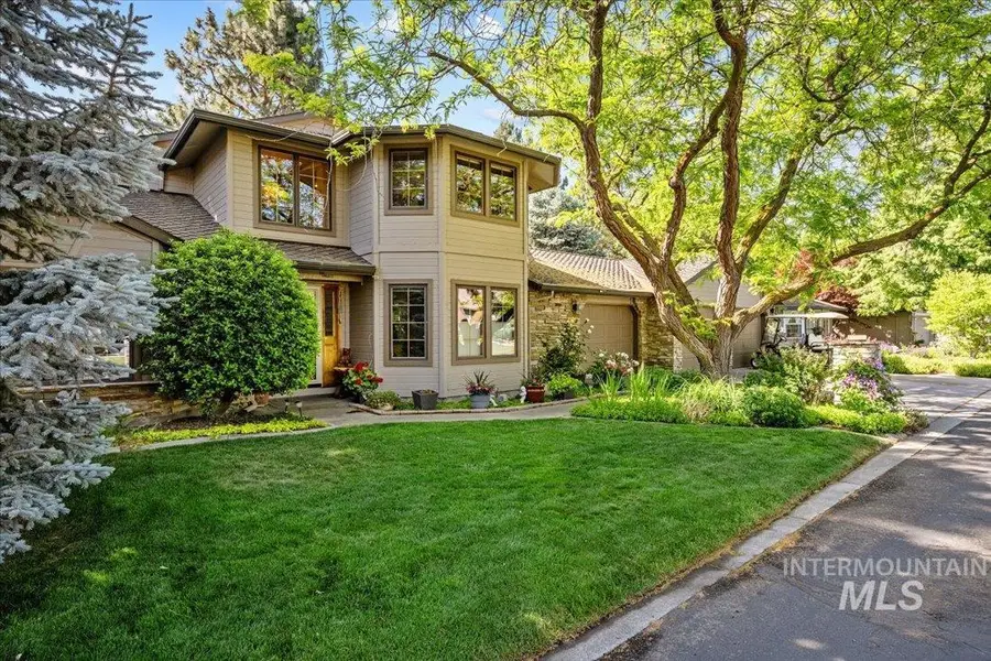 704 N Nicklaus Ln, Eagle, ID 83616 - #2