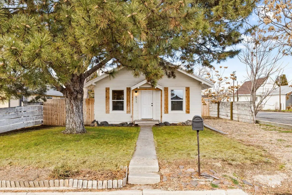 511 10th Ave N, Nampa, ID 83687 - #1
