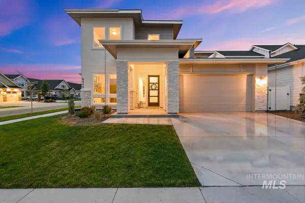 8448 W Brooks Dr, Boise, ID 83714