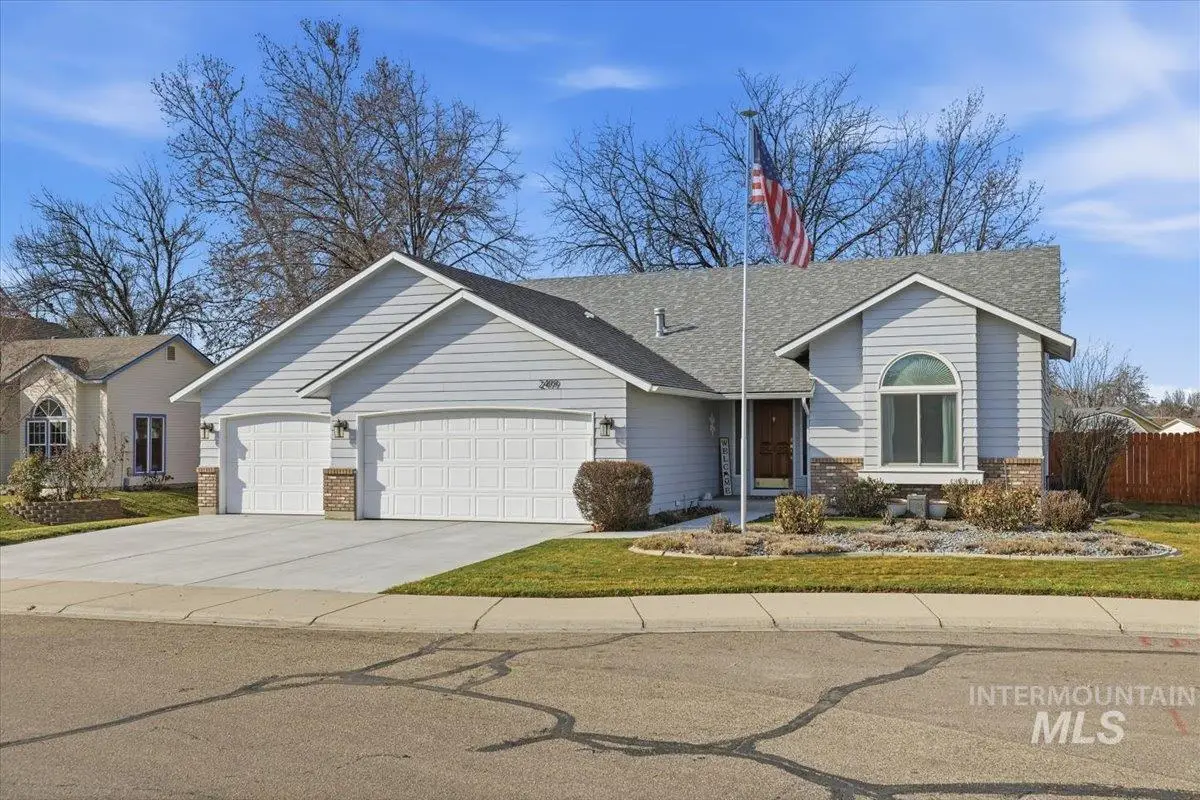 2499 N Lark Ave, Meridian, ID 83646 - #1