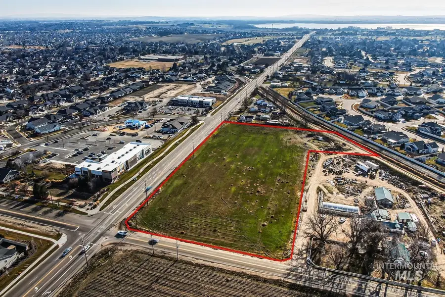 905 S Middleton Rd., Nampa, ID 83686 - #3