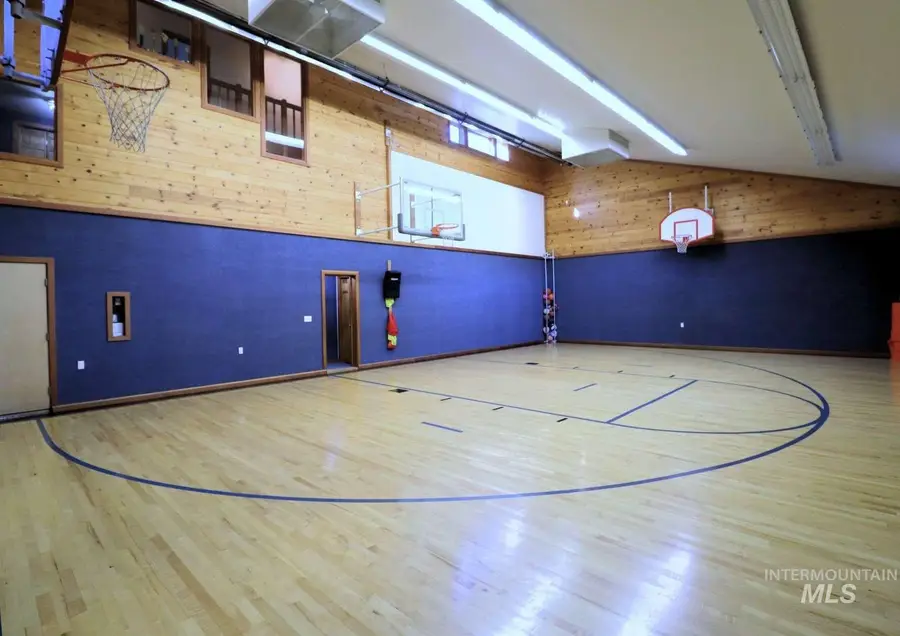 2300 W Aspen Cove Dr, Meridian, ID 83642 - #2