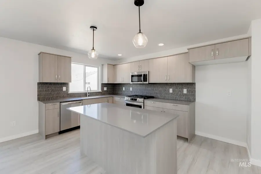 8259 E Bright Angel Dr, Nampa, ID 83687 - #3