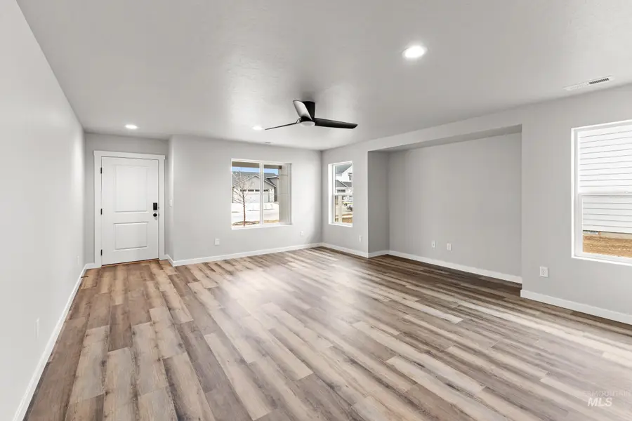 8281 E Bright Angel Dr, Nampa, ID 83687 - #2