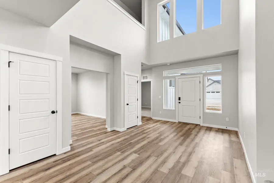 8305 E Bright Angel Dr, Nampa, ID 83687 - #3