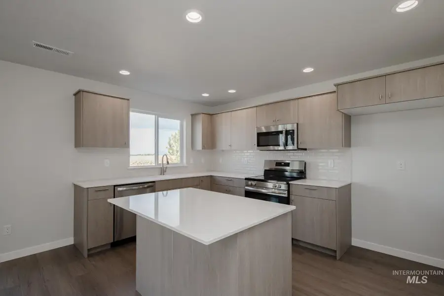 5408 S Desert Cactus Ave, Meridian, ID 83642 - #3