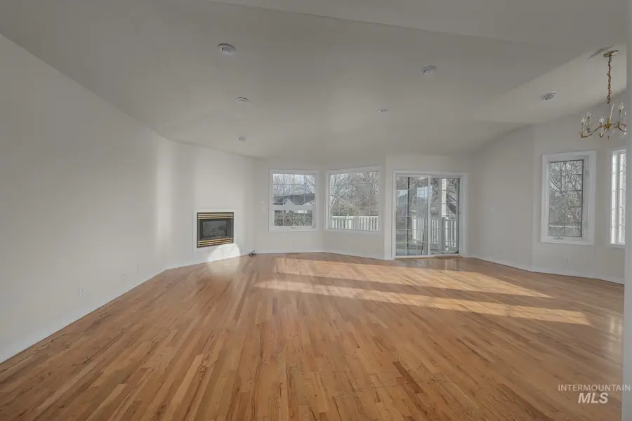 1063 NW 2nd Ave, Ontario, OR 97914 - #3