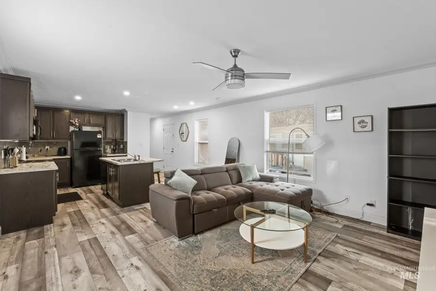 1151 N Fawn Ln, Boise, ID 83704 - #2