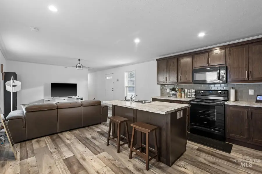 1151 N Fawn Ln, Boise, ID 83704 - #3