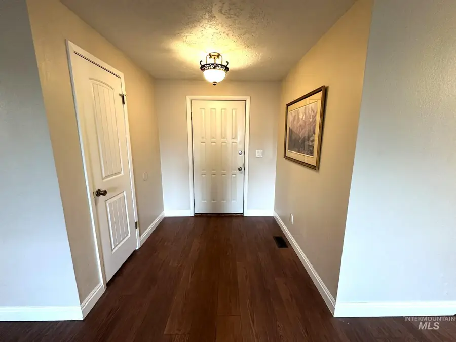 2356 SW 2nd Ave, Ontario, OR 97914 - #2