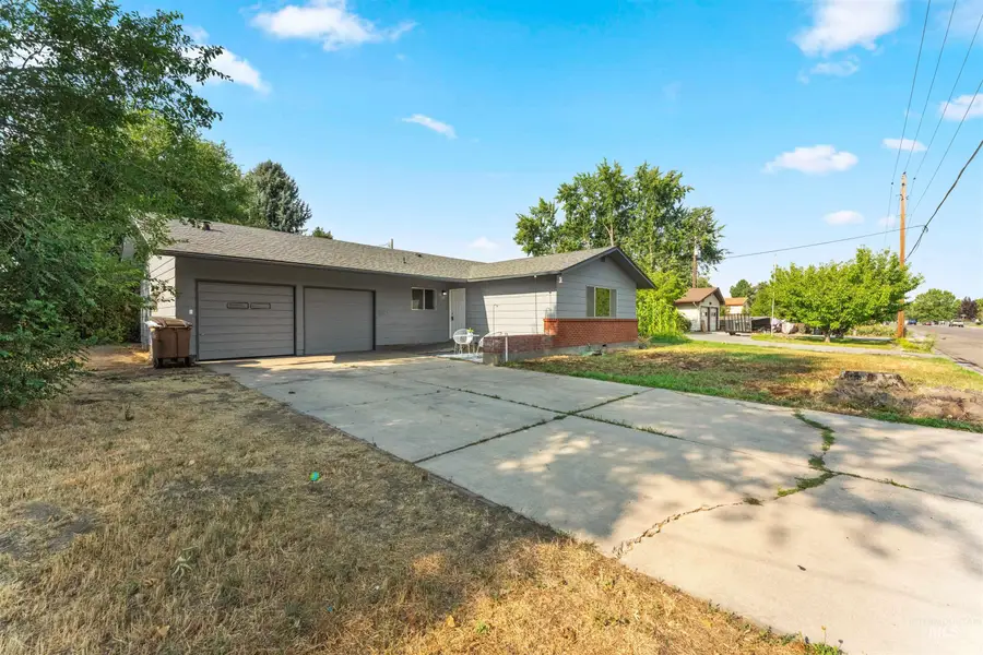 1309 E Main Street, Emmett, ID 83617 - #2