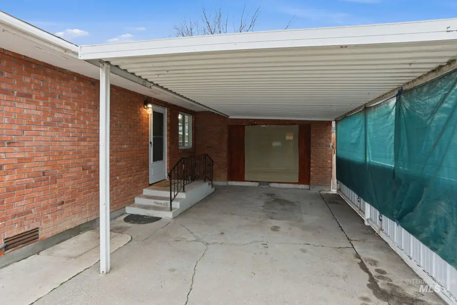 510 W 1st St, Fruitland, ID 83619 - #2