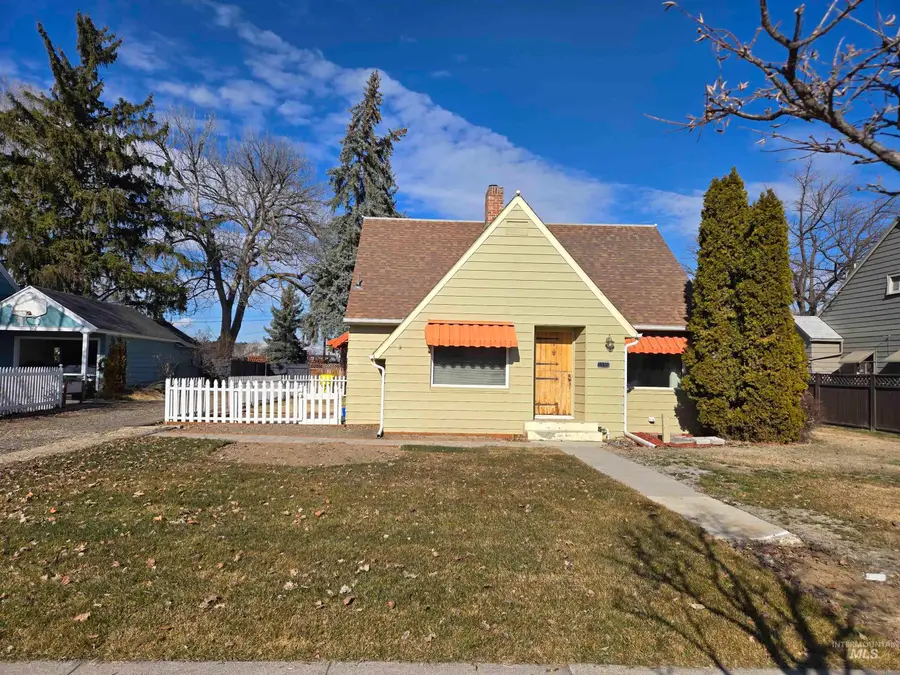 1115 Sw 2nd Avenue, Ontario, OR 97914 - #2