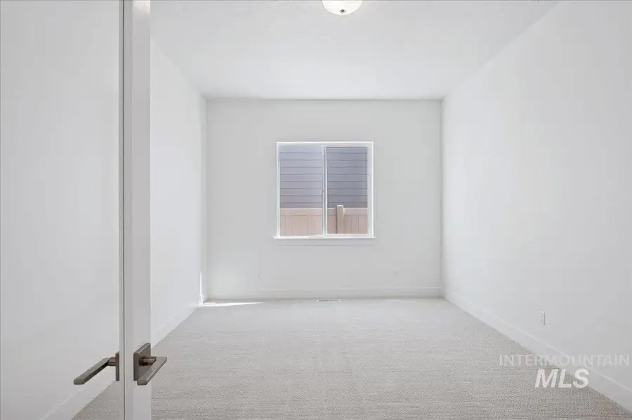 9074 W Moonglade St, Star, ID 83669 - #2