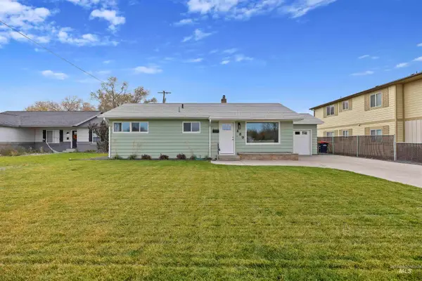 489 W Borah Ave, Twin Falls, ID 83301