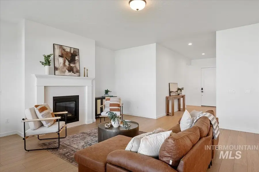 5182 W River Oaks Dr, Meridian, ID 83646 - #2