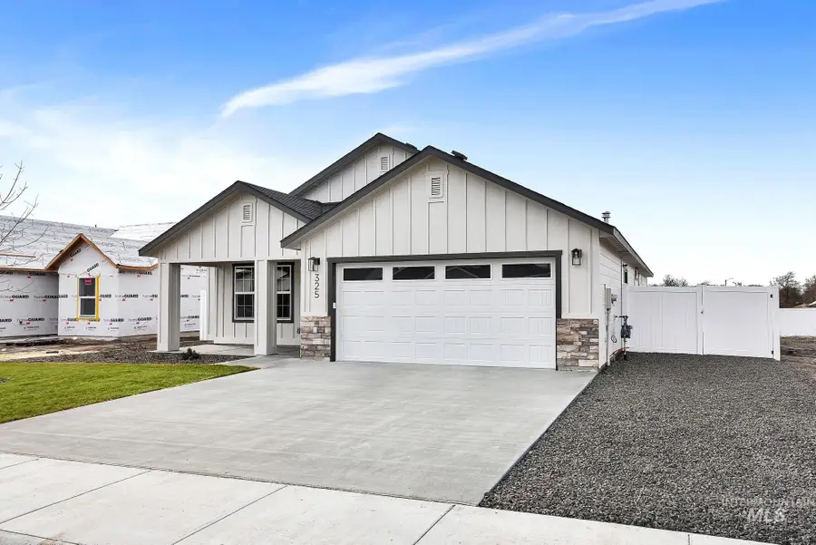 325 N 12th St, Parma, ID 83660 - #2