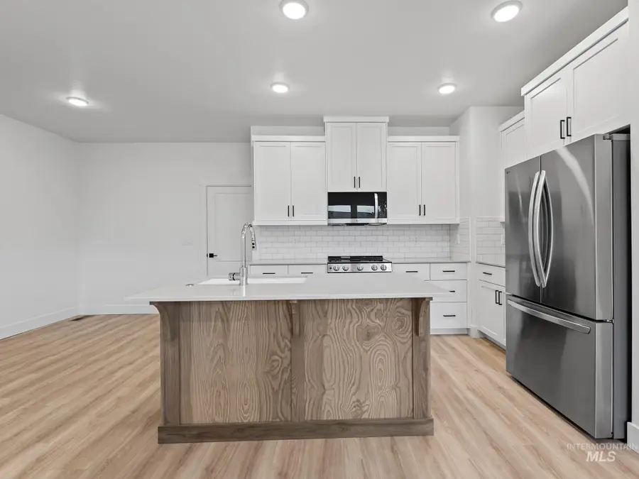 2160 E Deep Purple Ln, Meridian, ID 83642 - #3