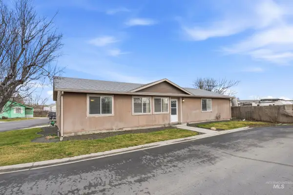 1907 W Flamingo Ave #152, Nampa, ID 83651