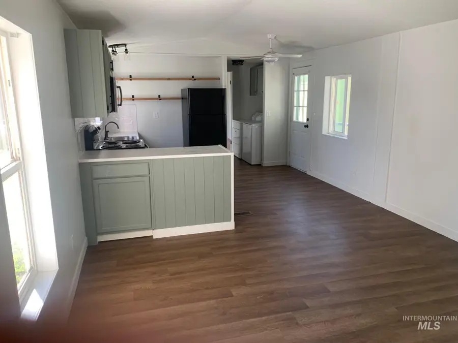 813 Long Valley St, Nampa, ID 83687 - #3