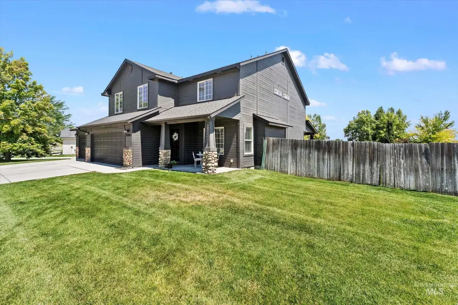 9290 S Cherry Apple, Kuna, ID 83634 - #2