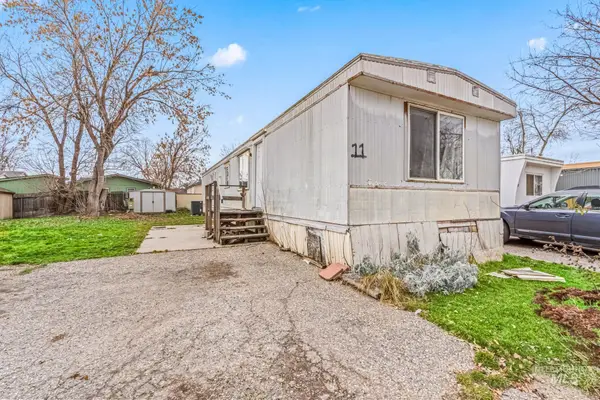 3948 Adams St #Trlr 11, Garden City, ID 83714