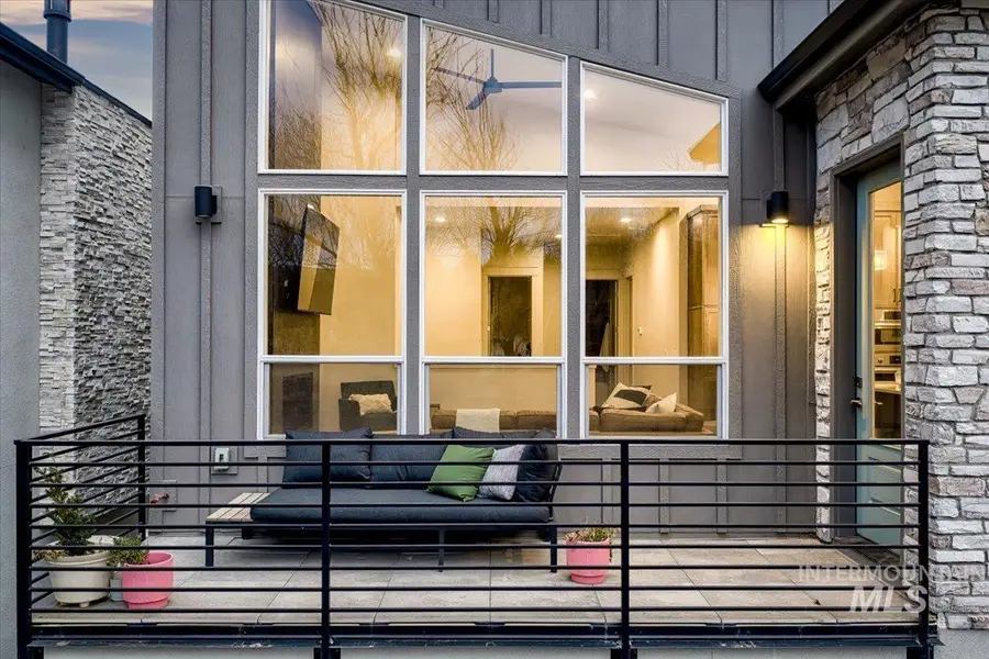 6323 W Bluebird Lane, Boise, ID 83714 - #2