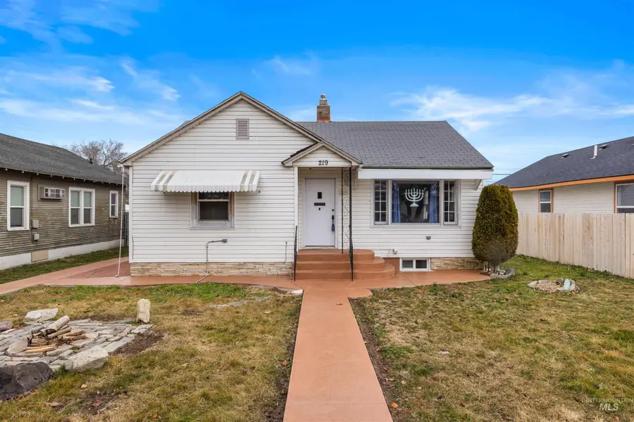 219 Cleveland Blvd, Caldwell, ID 83605 - #3