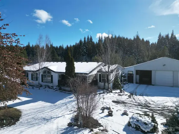 254 Lackey Road, Weippe, ID 83553