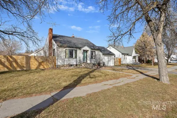 205 Fillmore Street, Twin Falls, ID 83301