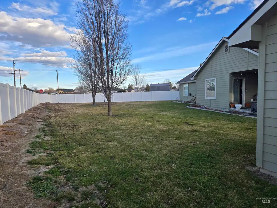 1409 NW 7th Ave, Ontario, OR 97914 - #3