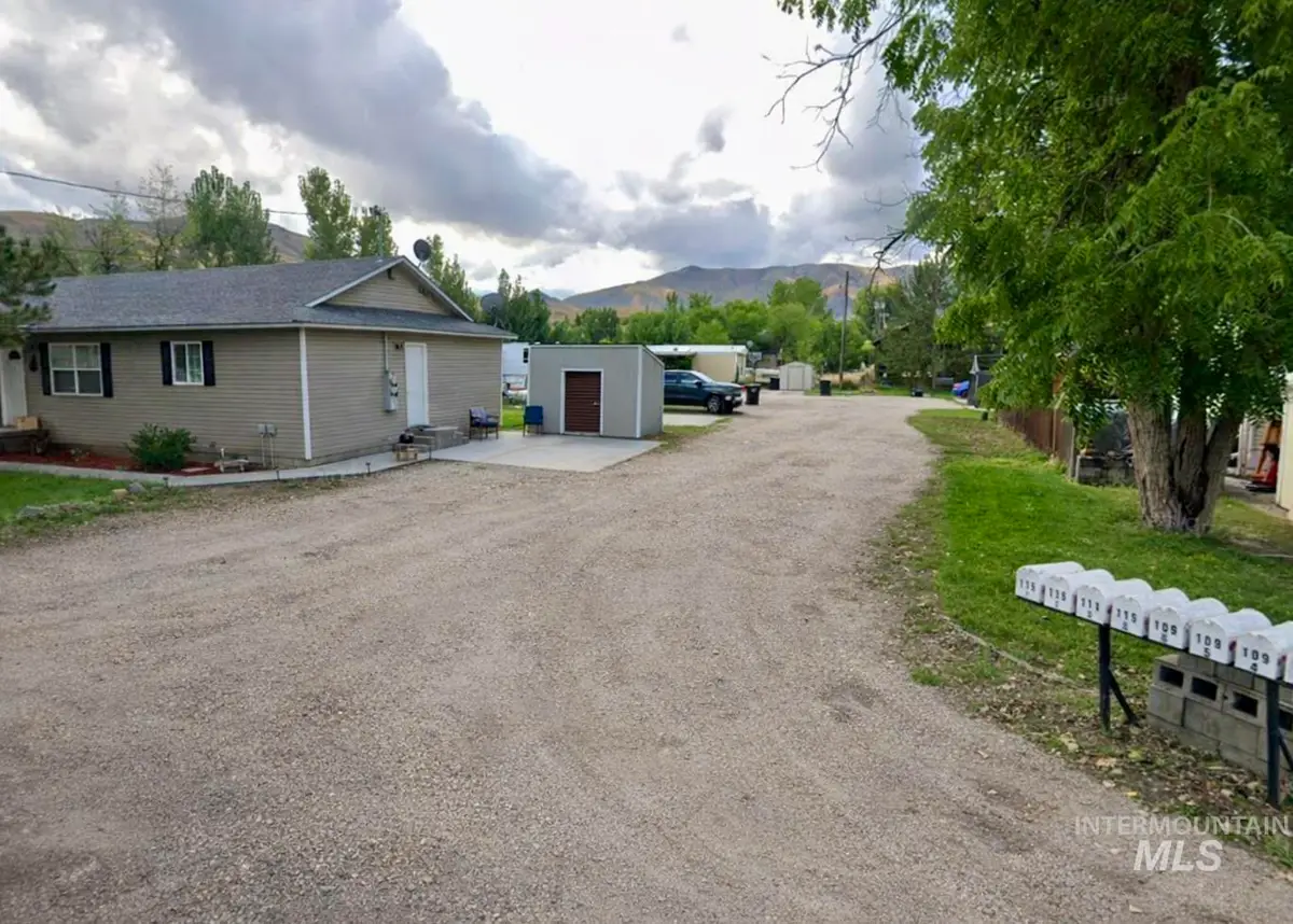 109 Adams St., Horseshoe Bend, ID 83629 - #1