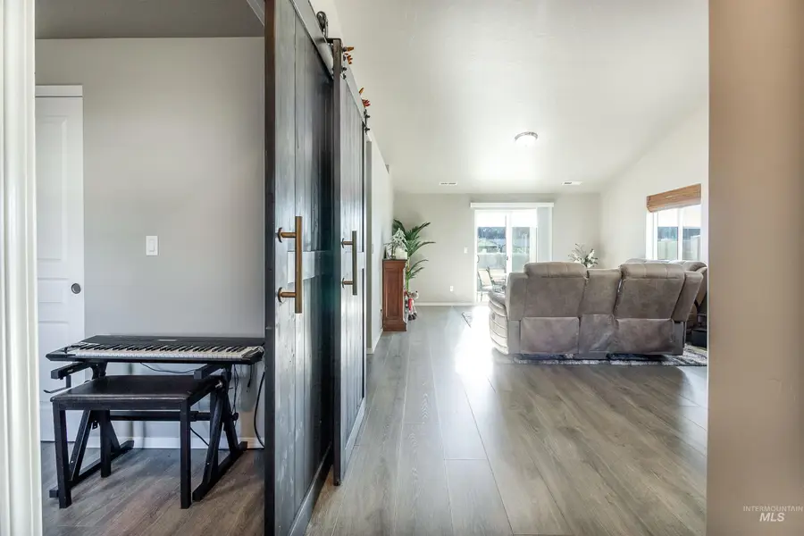 1847 E Mesa Falls St, Kuna, ID 83634 - #3