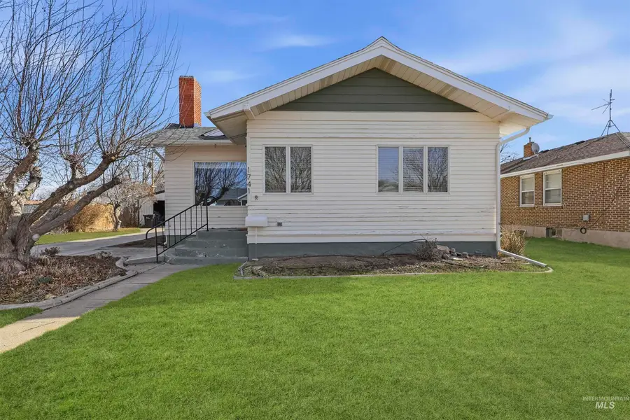 1741 Yale Ave, Burley, ID 83318 - #3