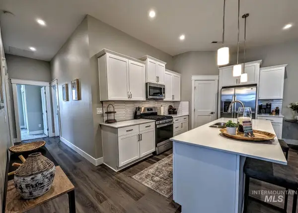 12450 W Nabesna St, Star, ID 83669