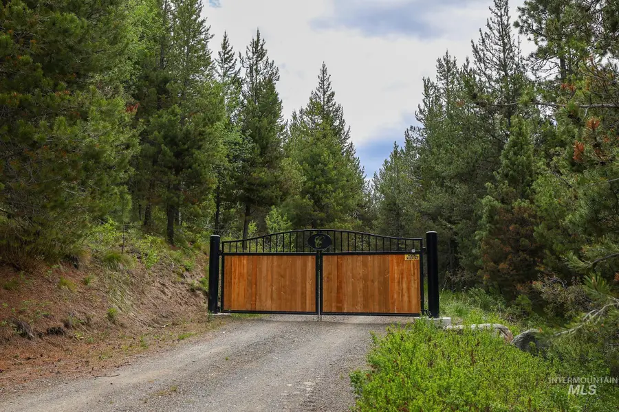 5 Laurins Lane Lot 6, Cascade, ID 83611 - #2