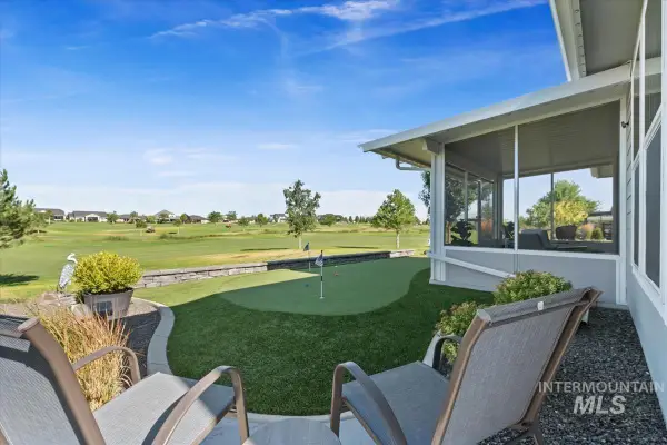 12127 S Aves Place, Nampa, ID 83686