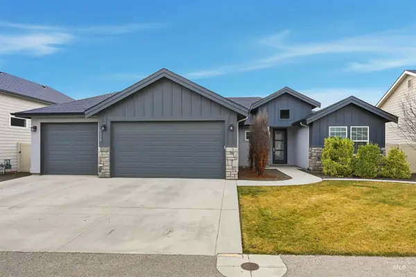 2229 E Grayson St, Meridian, ID 83642