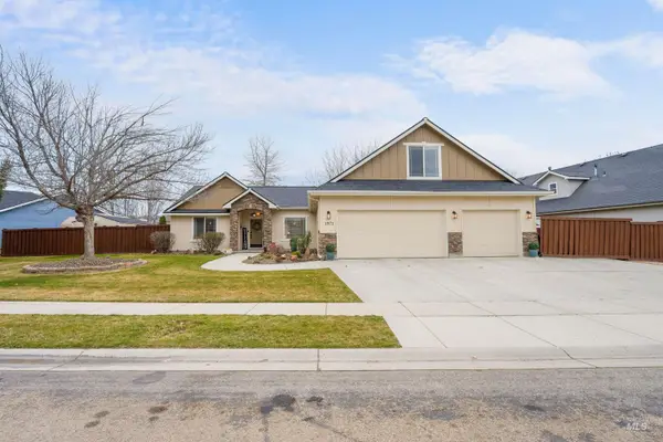 1971 W Puzzle Creek Drive, Meridian, ID 83646