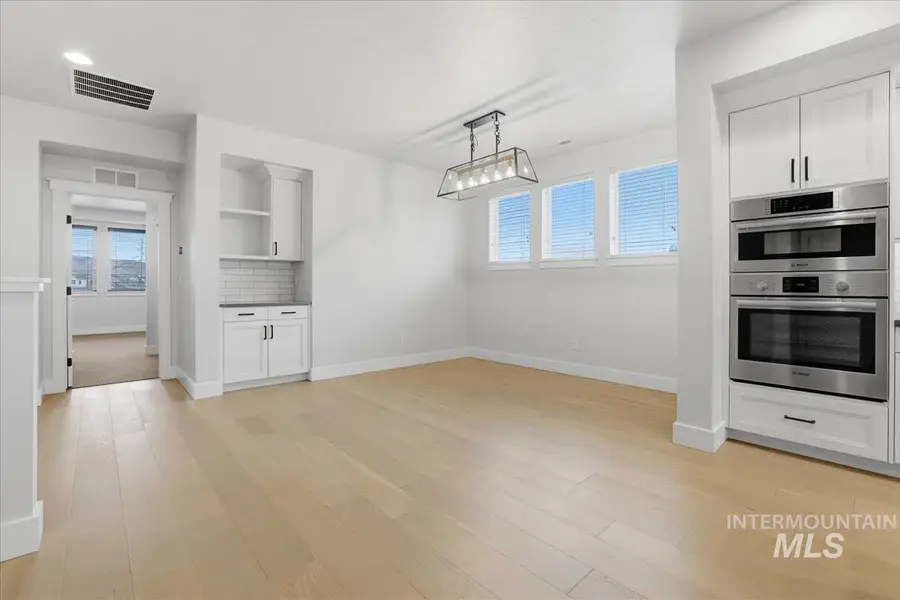 3353 S Old Hickory Way, Boise, ID 83716 - #3