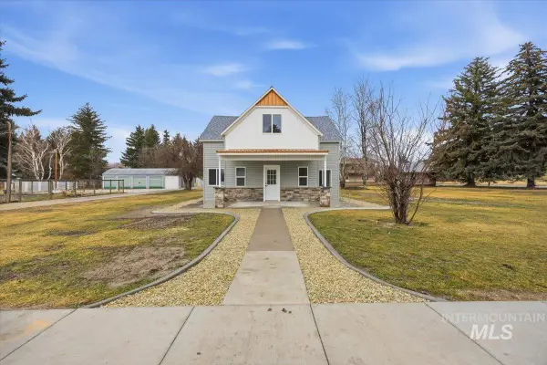 136 West St, Albion, ID 83311