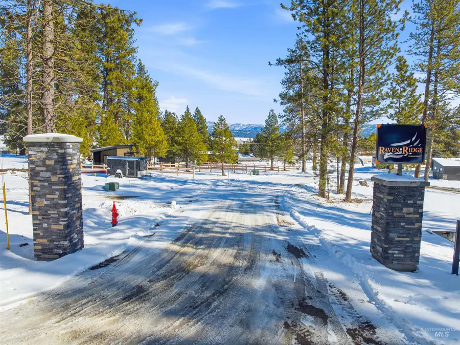 170 Raven Loop, Cascade, ID 83611 - #2