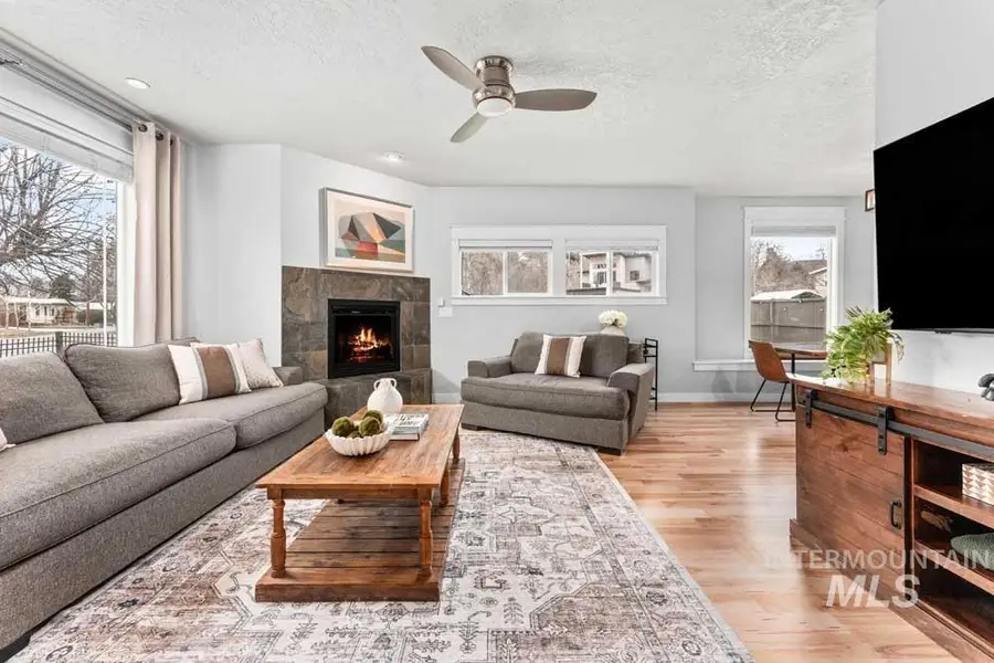 522 N Maple Avenue, Boise, ID 83712 - #2