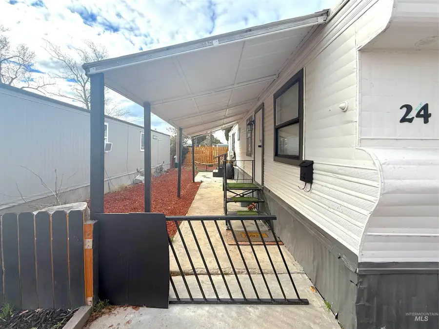 6728 W Fairview Ave # 24, Boise, ID 83704 - #2