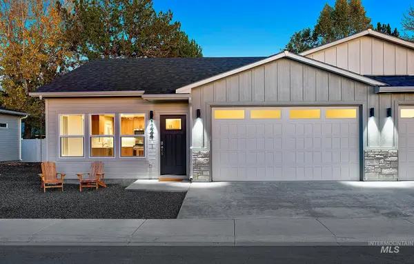 1224 Phillips Circle, Ontario, OR 97914