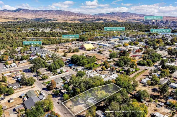 215 E 39th St, Garden City, ID 83714