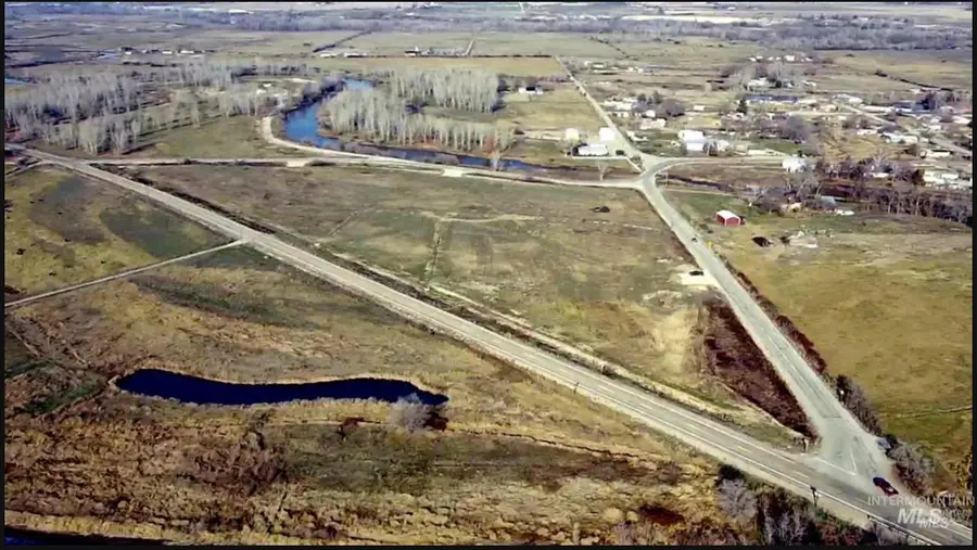 8497 Idaho Blvd., Emmett, ID 83617 - #2